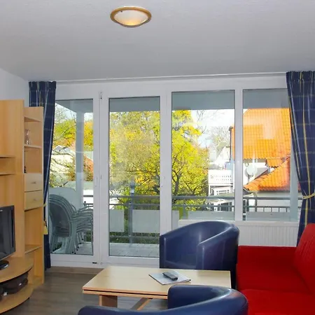 F-1089 Haus Mecklenburg 04 Balkon